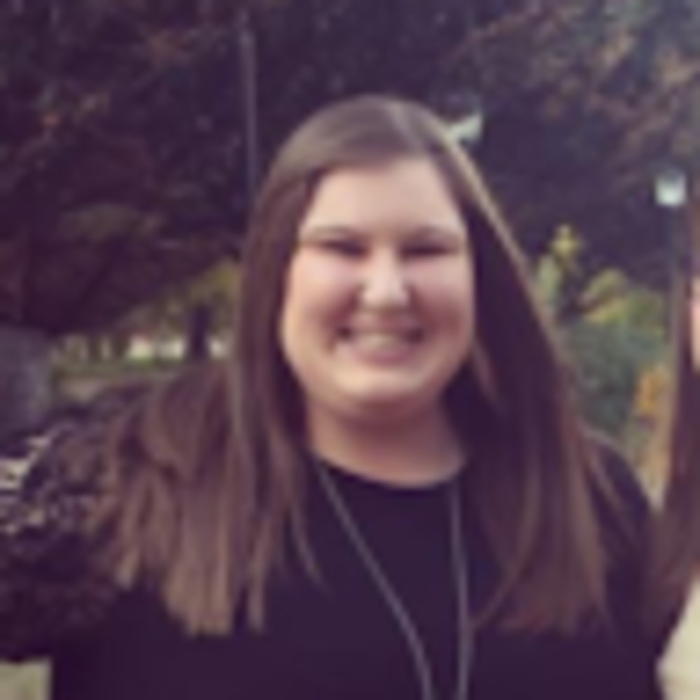 Meet your Posher, Aisha